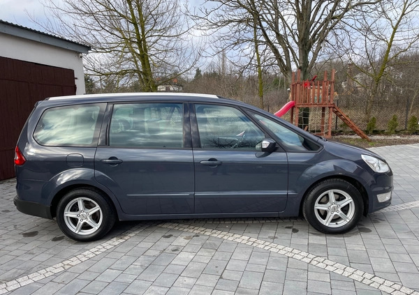 Ford Galaxy cena 30900 przebieg: 281000, rok produkcji 2011 z Mława małe 79